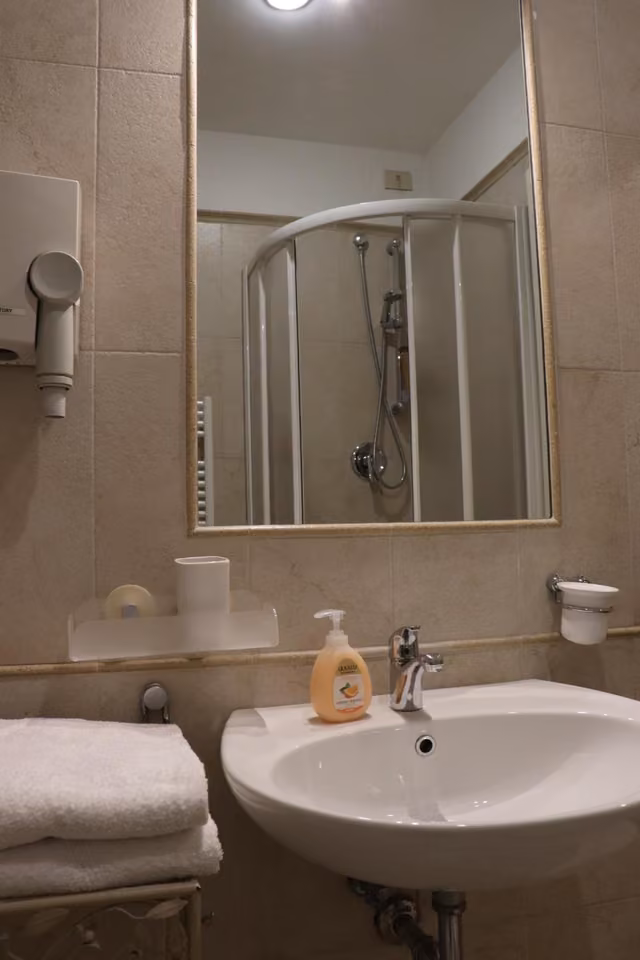 Secondo bagno privato della struttura a Roma Prati